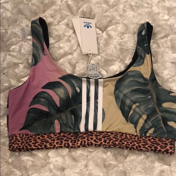 Brand new with tags Adidas multi print sports bra - Picture 2 of 6